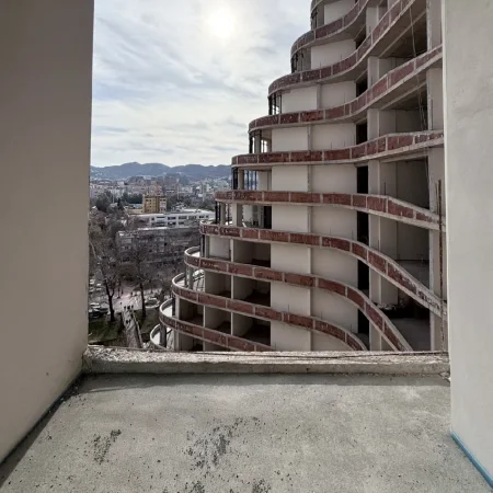 Tirane, shitet pa agjensi, apartament 1+1 Kati 11, 114 m² 400.000 € (Ekspozita Building)