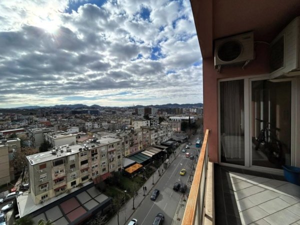 Tirane, shitet apartament 2+1 Kati 8, 110 m² 218.000 € (OXHAKU)