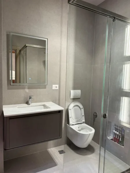 Tirane, shitet apartament 2+1+Ballkon Kati 10, 169 m² 485.000 € (Garden Building)