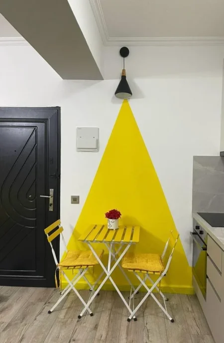 Tirane, jepet me qera garsonier 1+1 Kati 3, 40 m² 550 € 