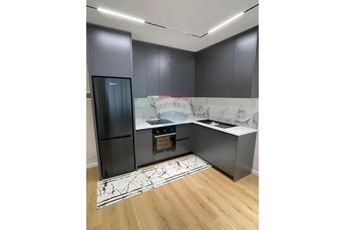 Tirane, jepet me qera apartament 1+1 , 60 m² 500 € (Rruga Teodor Keko)
