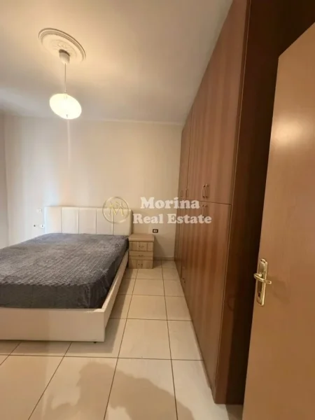 Tirane, jepet me qera apartament 1+1 Kati 2, 55 m² 550 € (Rruga e Kavajes)
