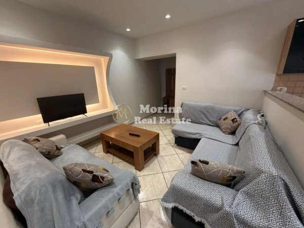 Tirane, jepet me qera apartament 1+1 Kati 2, 55 m² 550 € (Rruga e Kavajes)