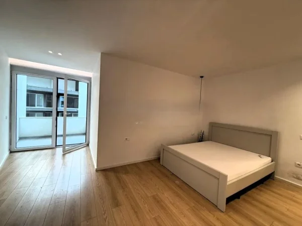 Tirane, shitet apartament 2+1 Kati 3, 125 m² 250.000 € (LIQENI I THATE)