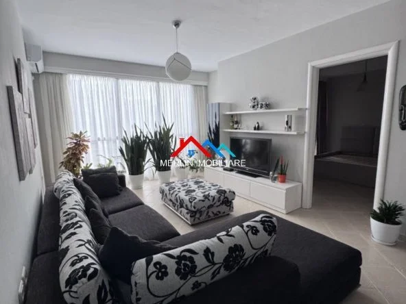 Tirane, jepet me qera apartament 1+1+Ballkon Kati 2, 60 m² 672 € (RRUGA FROSINA PLAKU,21 DHJETORI)