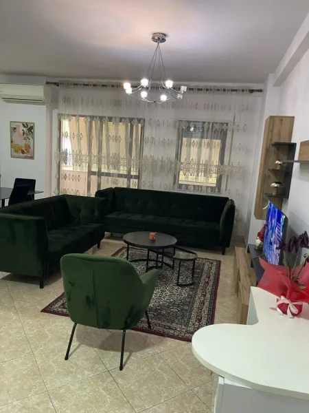 Tirane, jepet me qera apartament 2+1 Kati 4, 102 m² 69,000 ALL