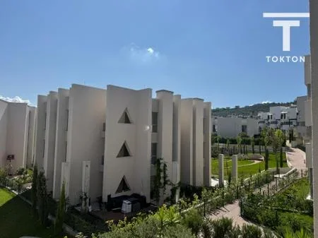 Tirane, shitet apartament 2+1 Kati 2, 127 m² 360.000 € 