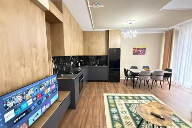 Tirane, jepet me qera apartament 2+1 Kati 1, 110 m² 933€ (Selvia)