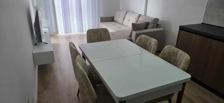 Tirane, jepet me qera apartament 2+1 Kati 2, 75 m² 500 € (Rruga Gryka e Kacanikut)