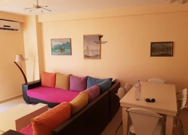 Tirane, jepet me qera 2+1+Ballkon , 680 € 