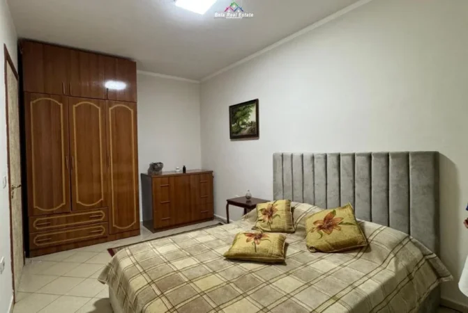 Tirane, jepet me qera apartament 2+1 Kati 4, 93 m² 93 € (Rruga Robert Shvarc)