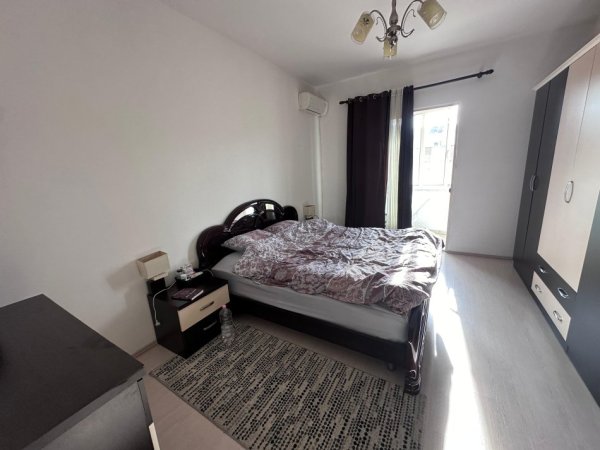 Tirane, shitet apartament 1+1 Kati 6, 88 m² 180.000 € (Pallati Pavaroti)