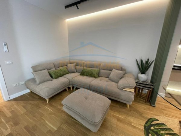 Tirane, jepet me qera apartament Kati 2, 65 m² 900 € 