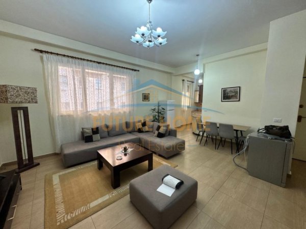 Tirane, jepet me qera apartament Kati 2, 108 m² 900 € 