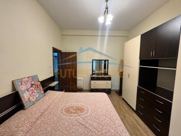 Tirane, jepet me qera apartament Kati 2, 108 m² 900 € 