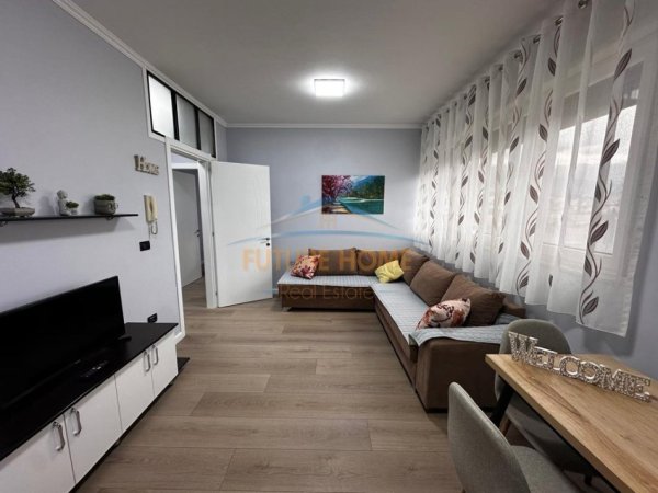 Tirane, jepet me qera apartament Kati 5, 54 m² 600 €
