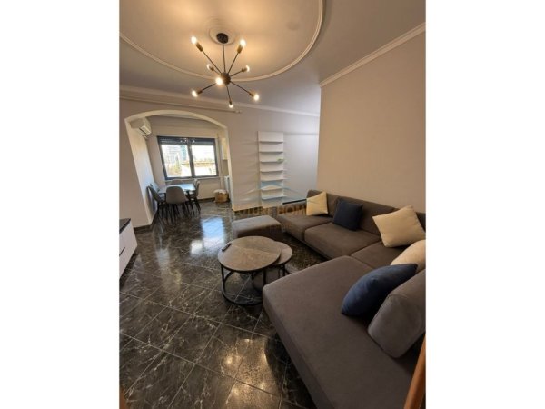 Tirane, jepet me qera apartament Kati 5, 94 m² 750 €