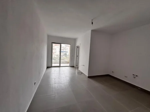 Durres, shitet apartament 2+1+Ballkon Kati 1, 85 m² 102.816 € 