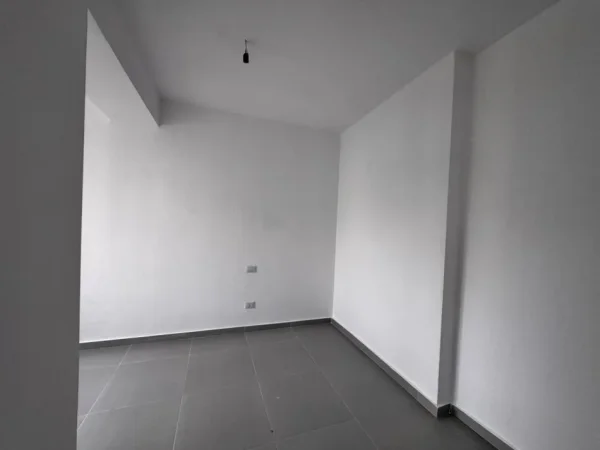 Durres, shitet apartament 2+1+Ballkon Kati 1, 85 m² 102.816 € 