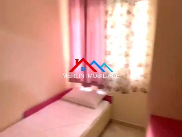 Tirane, jepet me qera apartament 2+1 Kati 1, 84 m² 570 € (BULEVARDI ZOGU I PARE)