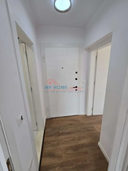 Tirane, shitet apartament 1+1+Ballkon Kati 4, 52 m² 108.000 € (Ali Demi)