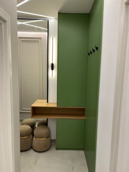 Tirane, jepet me qera apartament 2+1+Ballkon Kati 3, 85 m² 800 € (Laprake/Zoja e Keshillit te Mire)