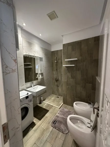 Tirane, shitet apartament 2+1 Kati 7, 98 m² 203.000 € (Liqeni i Thate)