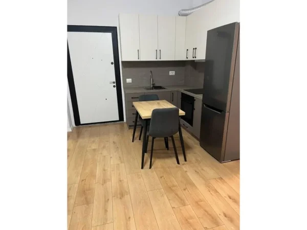 Tirane, jepet me qera apartament 2+1 Kati 5, 73 m² 500 € 