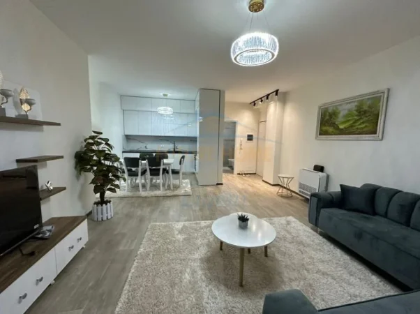 Tirane, jepet me qera apartament 2+1 Kati 1, 110 m² 850 € (Liqeni i Thate)