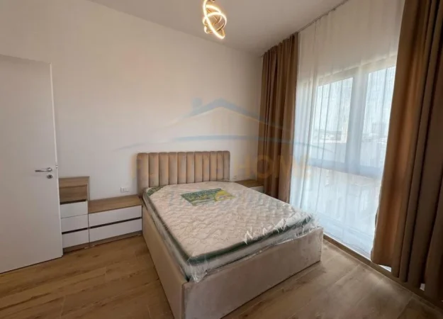 Tirane, jepet me qera apartament 1+1 Kati 8, 69 m² 650 € (Pazari i Ri)