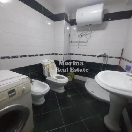 Tirane, jepet me qera apartament 1+1 Kati 5, 80 m² 550 € (Don Bosko)