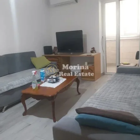 Tirane, jepet me qera apartament 1+1 Kati 5, 80 m² 550 € (Don Bosko)