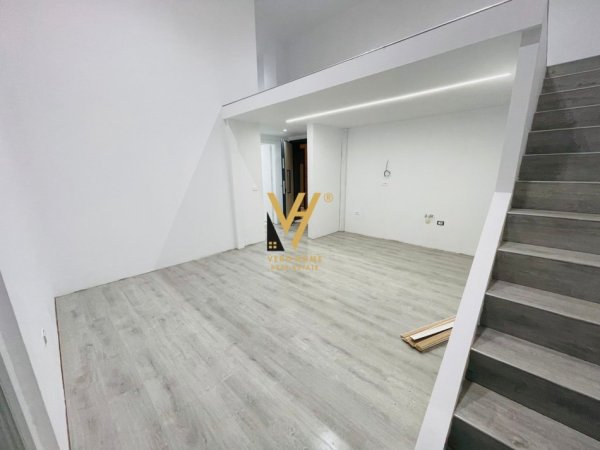 Tirane, jepet me qera zyre Kati 1, 60 m² 500 € (GOLDEN PARK 3)