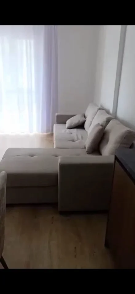 Tirane, jepet me qera apartament 2+1 Kati 2, 82 m² 500 € (Univers City)