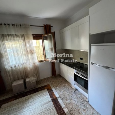 Tirane, jepet me qera shtepi 1+1 Kati 2, 70 m² 450 € (Qytet Studenti)