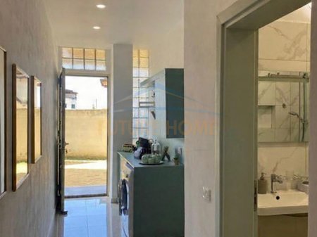 Durres, shitet apartament 2+1 Kati 0, 61 m² 100.000 € (Vollga,Durres)