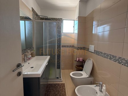 Durres, shitet apartament 2+1+Ballkon Kati 8, 103 m² 145.000 € (Stacioni i Trrenit,Durres)