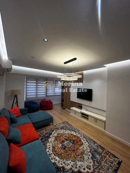 Tirane, jepet me qera apartament 2+1 Kati 2, 100 m² 1.000 € (21 Dhjetori)