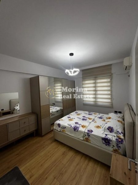 Tirane, jepet me qera apartament 2+1 Kati 2, 100 m² 1.000 € (21 Dhjetori)