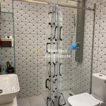 Tirane, jepet me qera apartament 1+1 Kati 3, 60 m² 500 € (Kopshti Zoologjik)