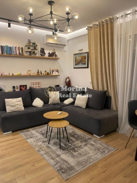 Tirane, jepet me qera apartament 1+1 Kati 3, 60 m² 500 € (Kopshti Zoologjik)