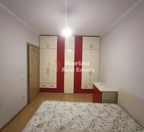 Tirane, jepet me qera apartament 1+1 Kati 3, 70 m² 600 € (Liqeni i Thate)