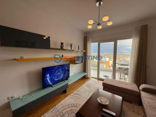 Tirane, jepet me qera apartament 2+1 , 110 m² 1.000 € (Kopshti Botanik)