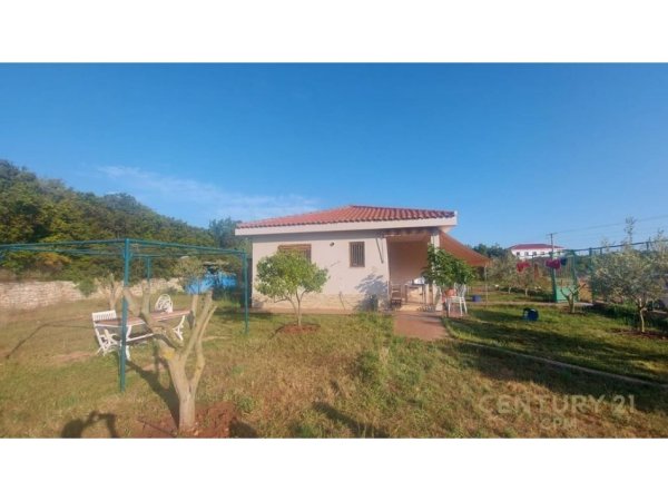 Sarande, shes truall , 674 m² 380.000 € (Jale)