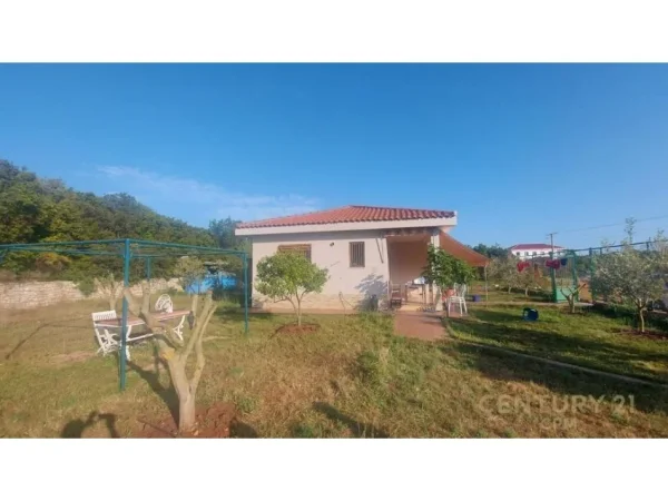 Sarande, shes truall , 674 m² 380.000 € (Jale)