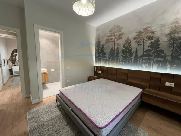 Tirane, jepet me qera apartament 2+1+Ballkon Kati 3, 107 m² 1.100 € 