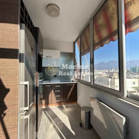 Tirane, jepet me qera apartament 1+1 Kati 5, 75 m² 550 € (Komuna e Parisit)