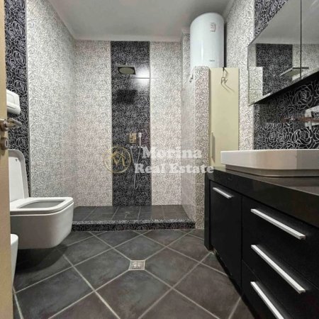 Tirane, jepet me qera apartament 1+1 Kati 5, 75 m² 550 € (Komuna e Parisit)
