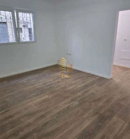 Tirane, shitet apartament 1+1 Kati 1, 57 m² 137.000 € (Ali Demi)