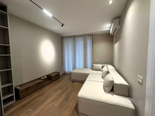 Tirane, jepet me qera apartament 2+1 Kati 9, 104 m² 1.200 € (Golden Tower Residence)